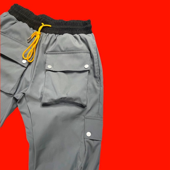 Mt. Vega Utility Cargo Pants - Picture 5 of 7